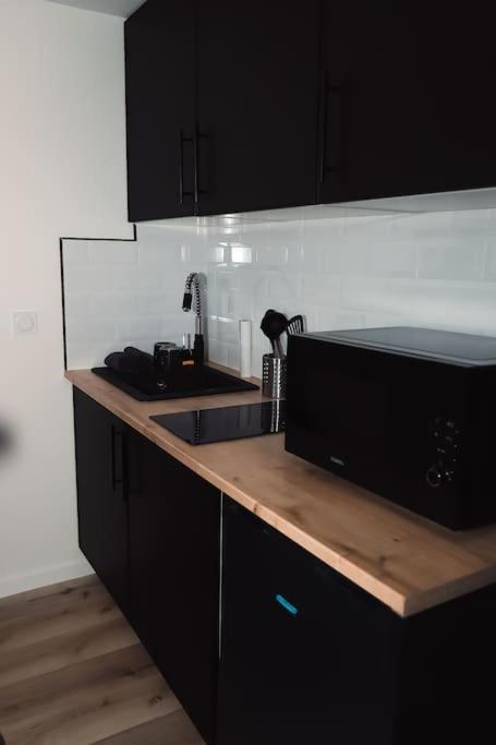 Appartement Duplex Au Coeur De Reims Zewnętrze zdjęcie